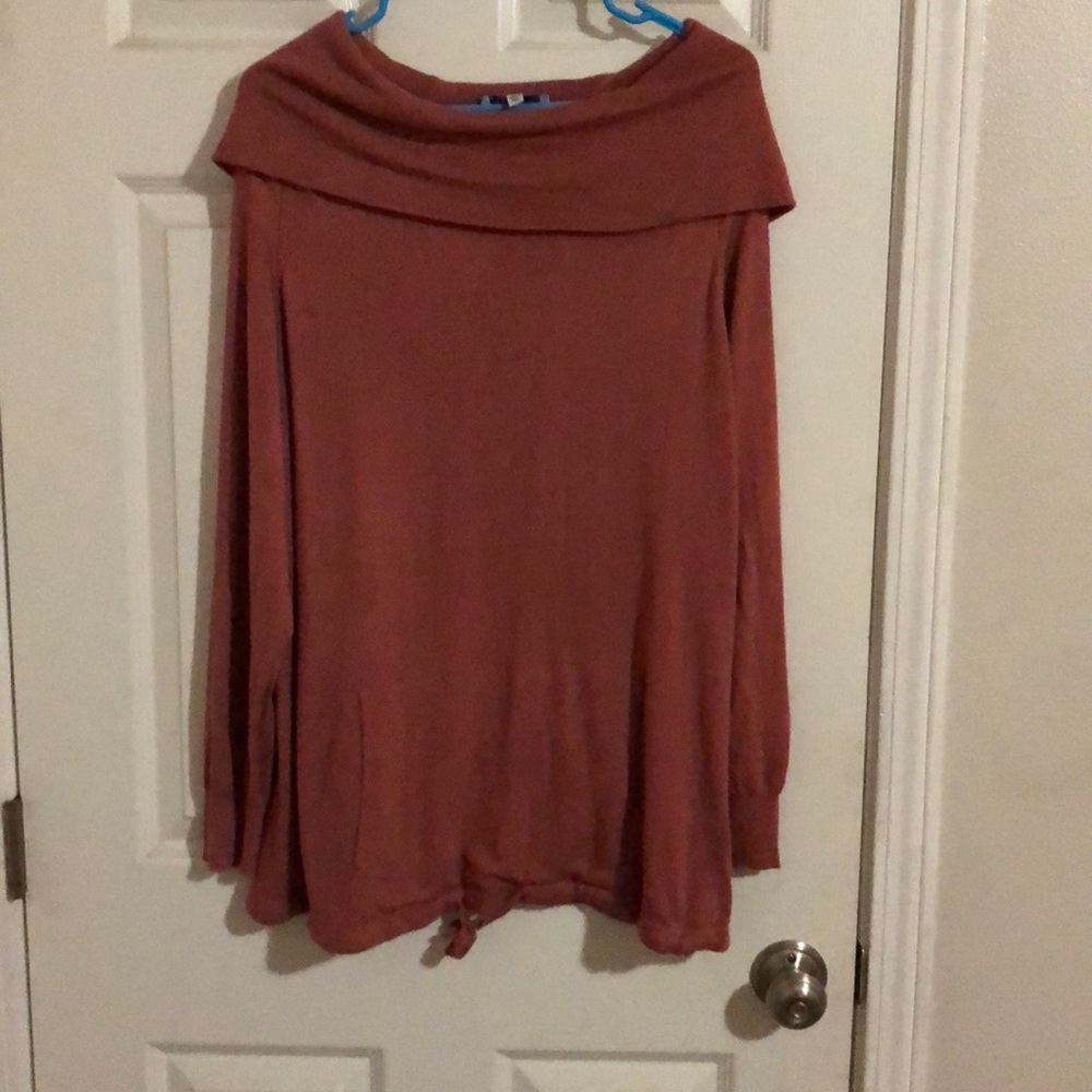 Pretty rose colored top.